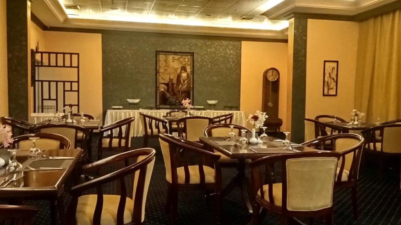 Aliqbal Hotel Al-Chubar Zewnętrze zdjęcie